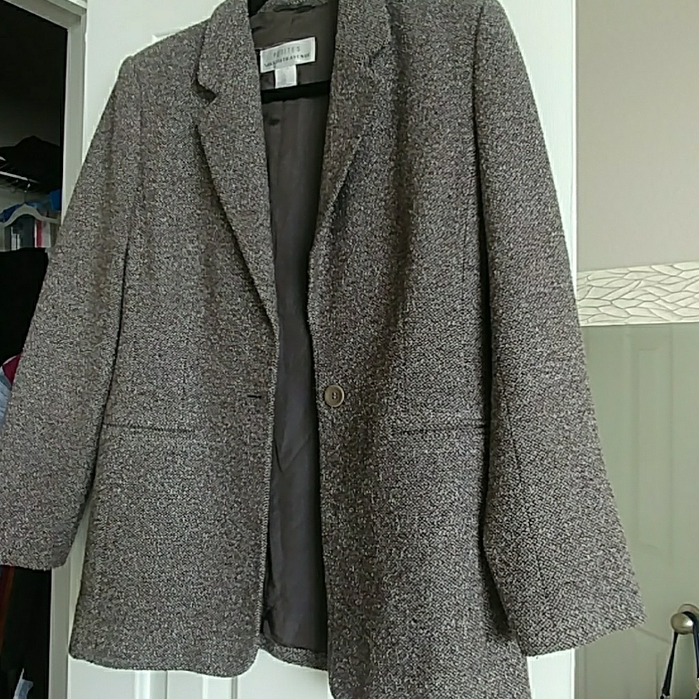Women's tweed jacket